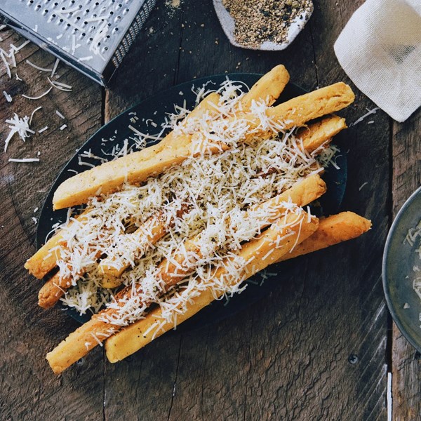 Black pepper panisses with cheddar