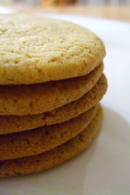 Black pepper shortbread