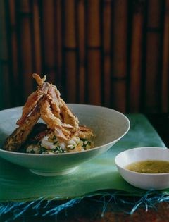 Black pepper soft-shell crab with fried rice
