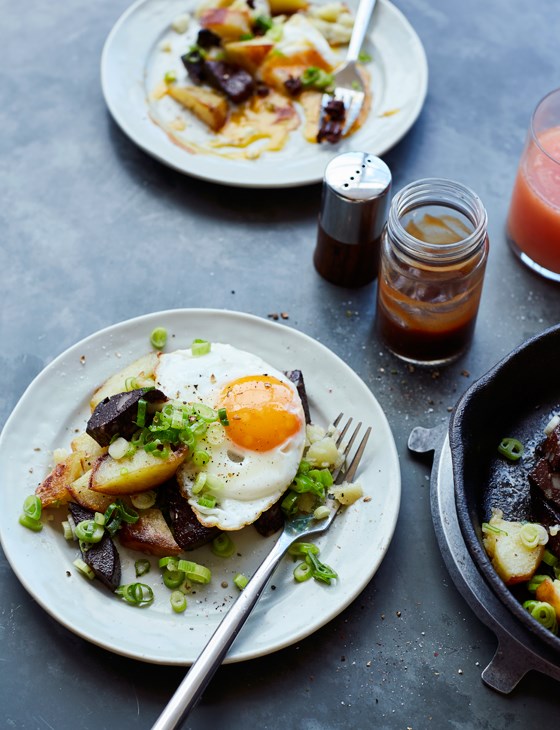 Black pudding & yesterday's potatoes