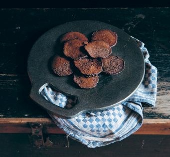 Black pudding griddle cakes