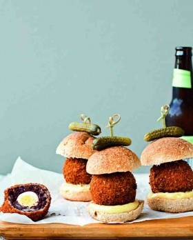 Black pudding Scotch quail egg sliders 