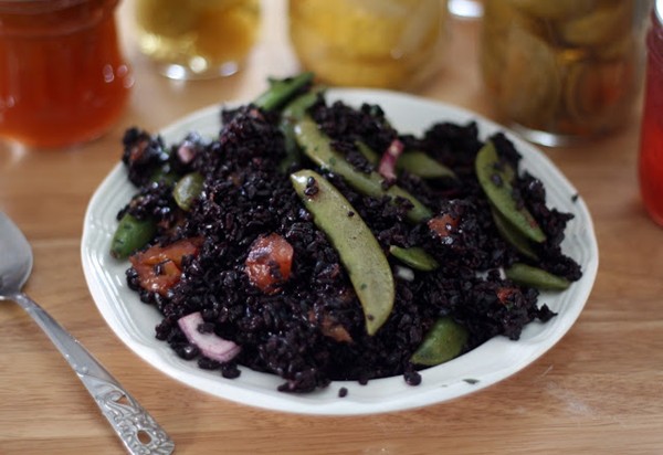 Black rice salad with pickled nectarines & snap peas