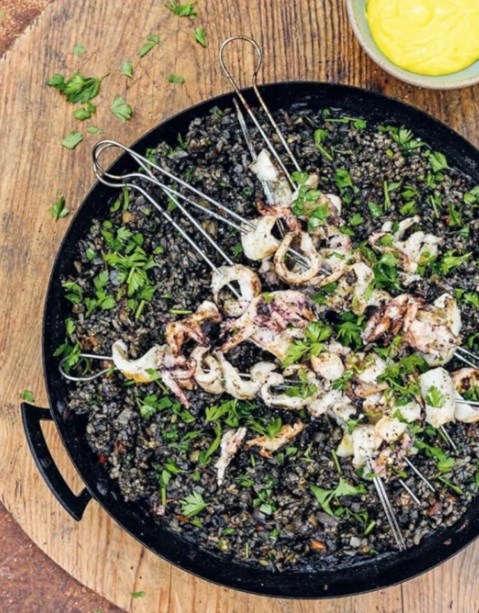 Black rice with grilled cuttlefish and aioli