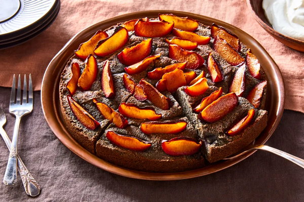 Black sesame plum cake