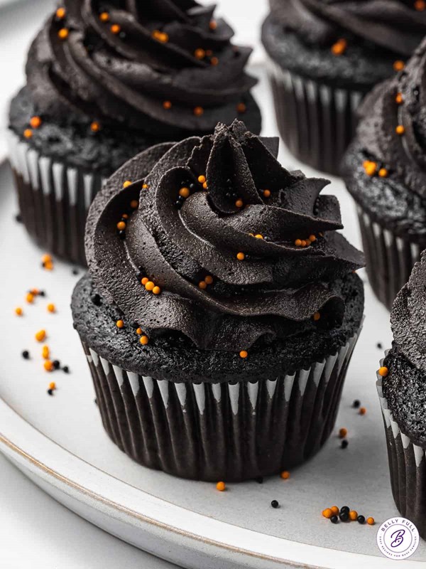 Black velvet cupcakes