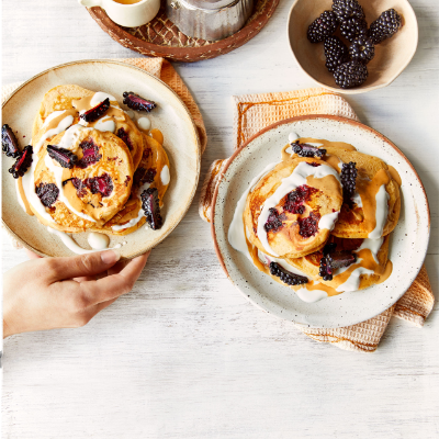 Blackberry & peanut butter pancakes