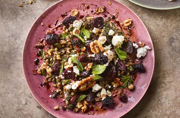 Blackberry & roast beetroot salad