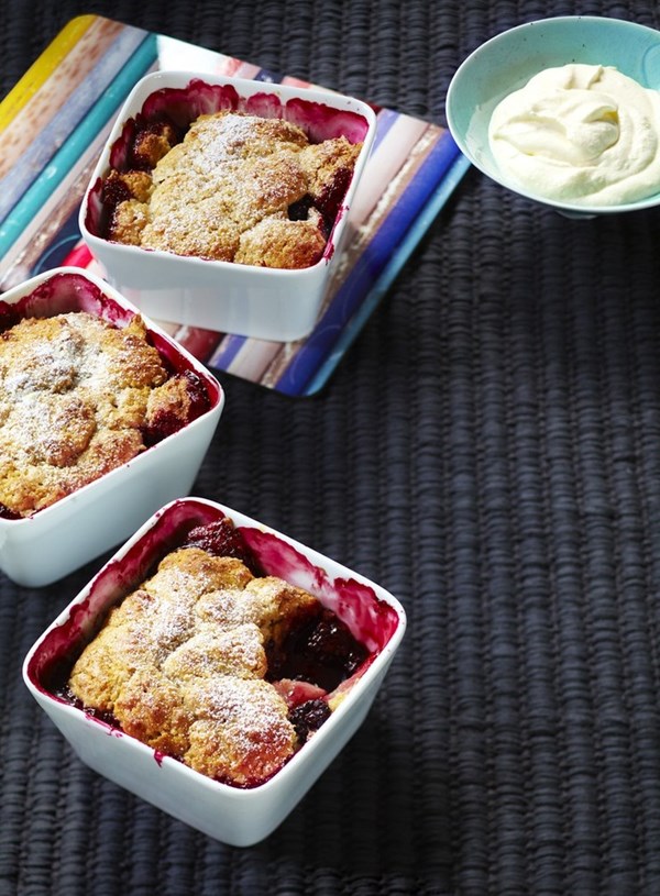 Blackberry and apple cobbler
