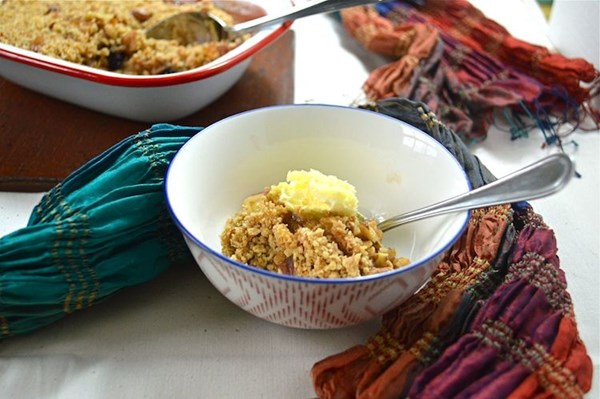 Blackberry and apple crumble