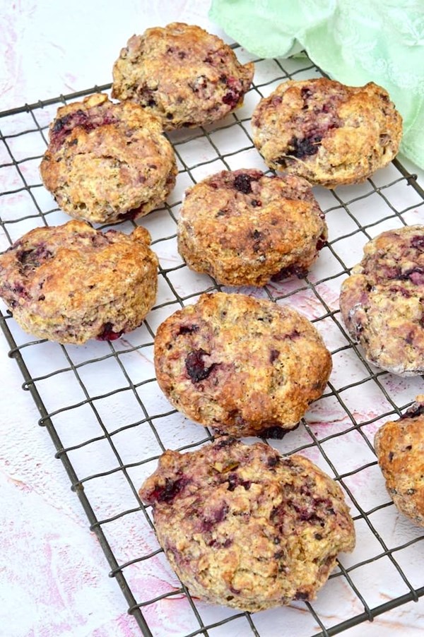 Blackberry and apple scones