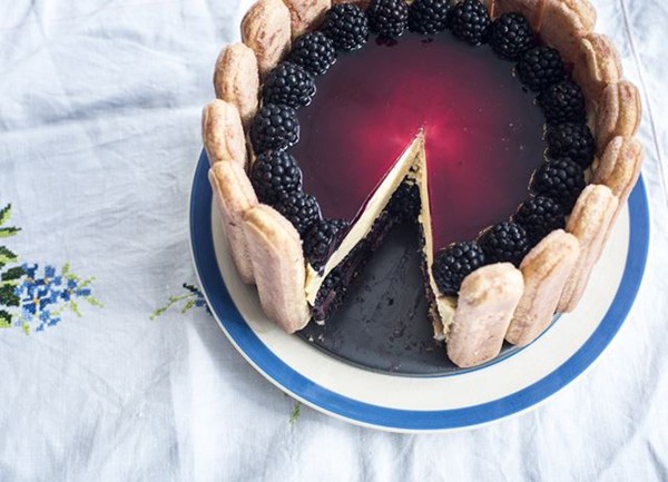 Blackberry and cinnamon charlotte Russe