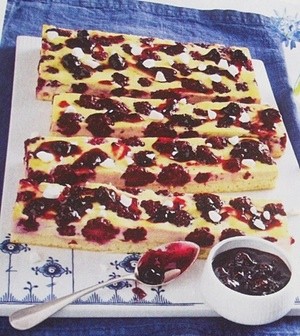Blackberry and ricotta bars