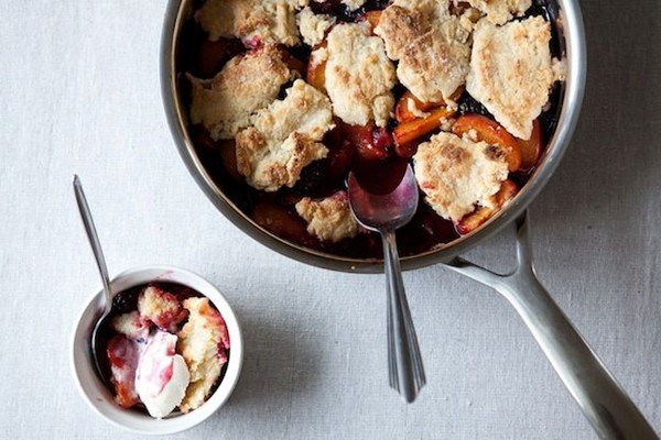 Blackberry apricot cobbler