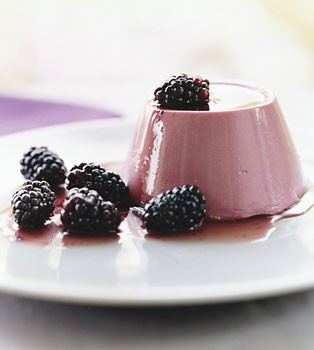 Blackberry buttermilk panna cottas with blackberry compote