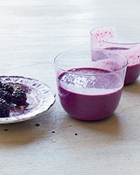 Blackberry buttermilk smoothies