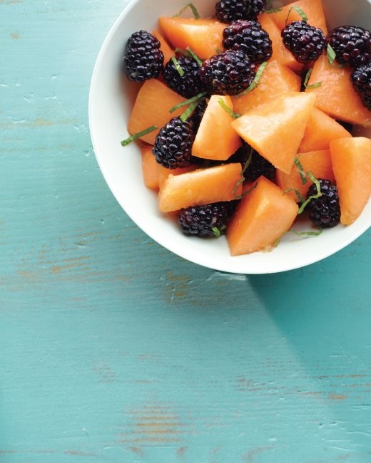 Blackberry-cantaloupe salad