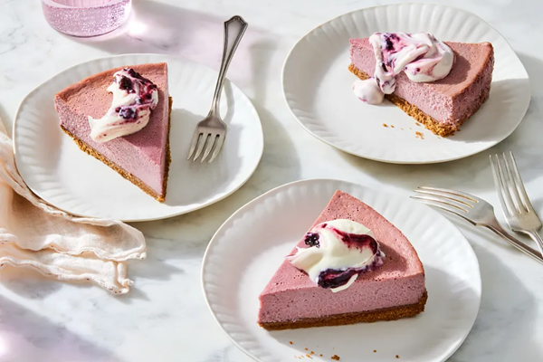 Blackberry cheesecake