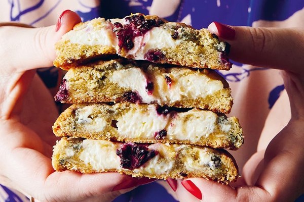 Blackberry cheesecake cookies