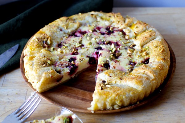 Blackberry cheesecake galette