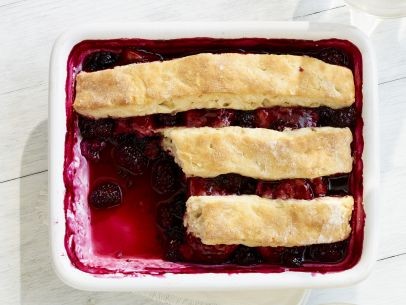 Blackberry cobbler