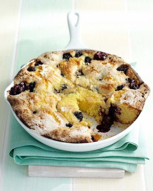 Blackberry cornmeal cake