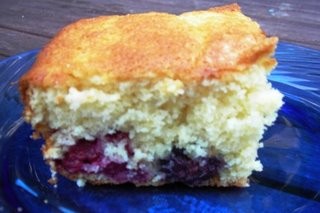 Blackberry cornmeal cake