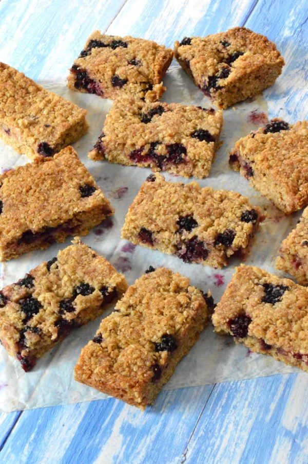 Blackberry flapjacks
