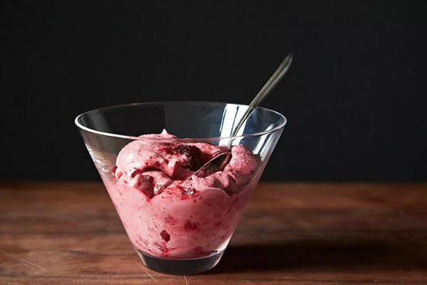 Blackberry fluff