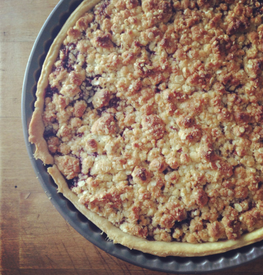 Blackberry jam crumble tart