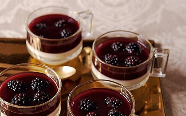 Blackberry jellies with buttermilk cream