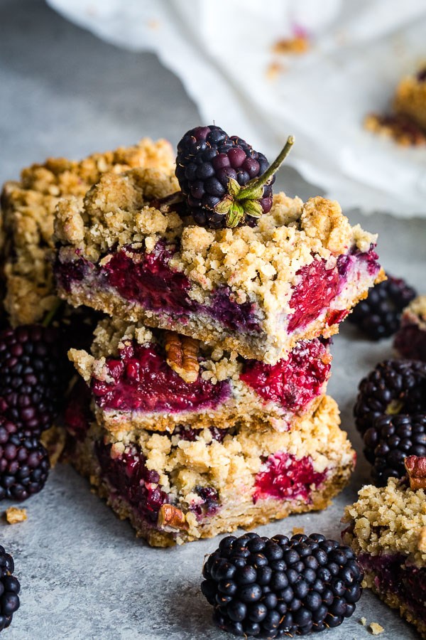 Blackberry oatmeal bars