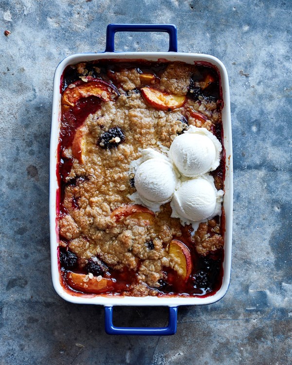 Blackberry peach crisp