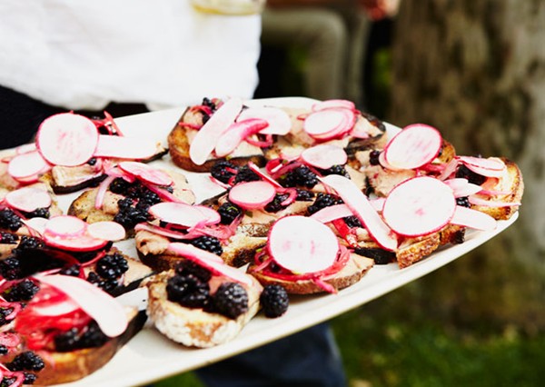 Blackberry salad