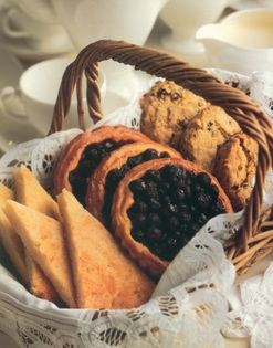 Blackberry sour cream muffins