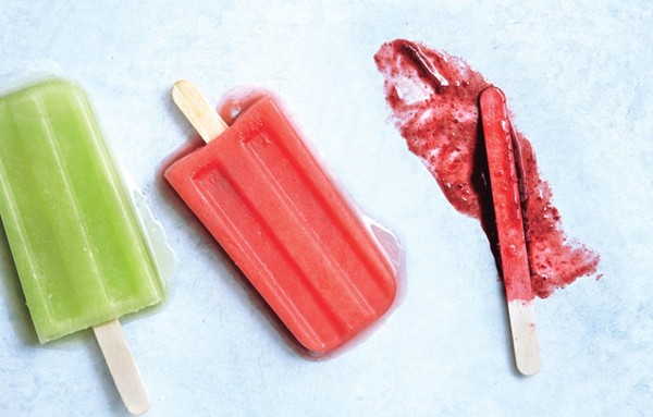 Blackberry-tarragon paletas
