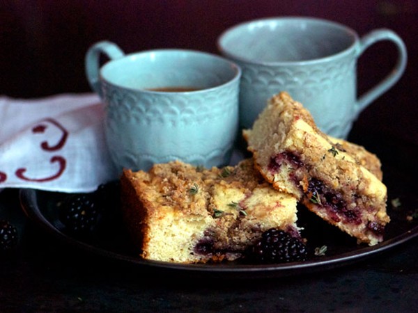 Blackberry-thyme crumb cake