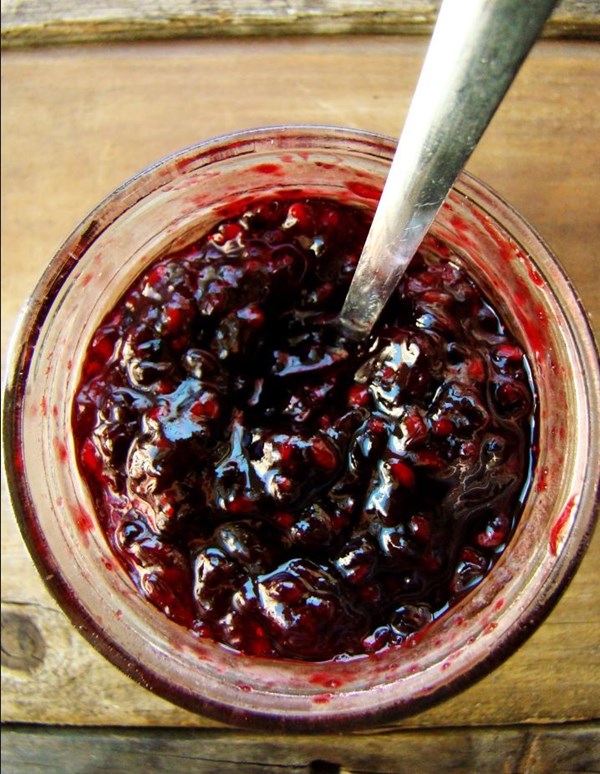 Blackberry vanilla jam