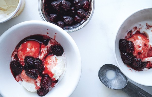 Blackberry-vinegar caramel sauce
