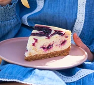 Blackcurrant cheesecake