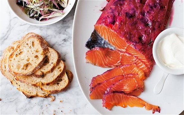 Blackcurrant-cured salmon with fennel and blackcurrant relish
