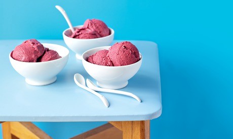 Blackcurrant ice cream
