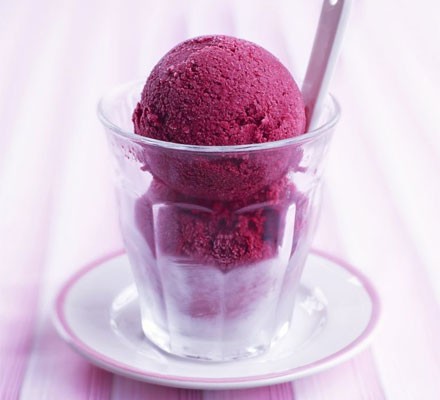 Blackcurrant ice cream