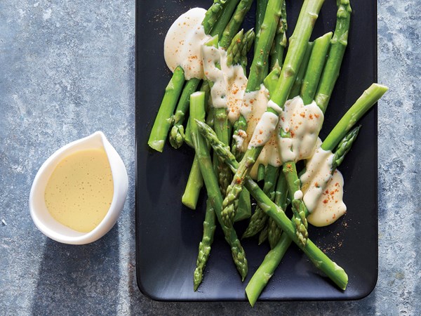 Blender olive oil Hollandaise sauce