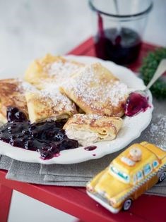Blintzes with quark filling