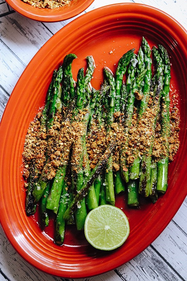 Blistered asparagus with gunpowder masala