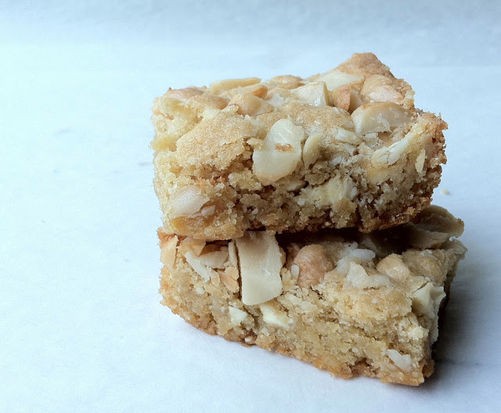 Blonde moment bars