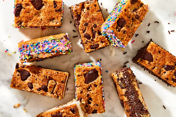 Blondie ice cream sandwiches