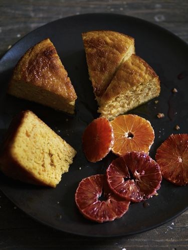 Blood orange and olive oil cake with almonds