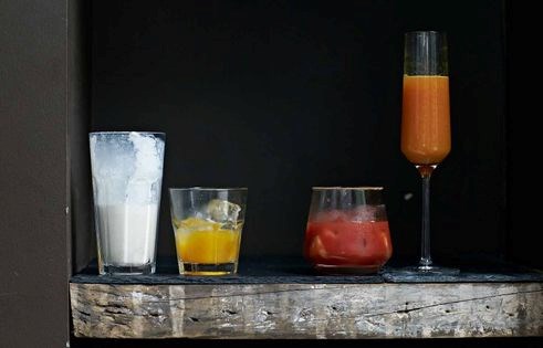 Blood orange buck's fizz